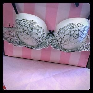 Victoria's Secret Bra
